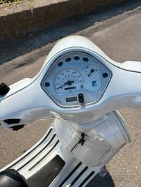 Vespa LX150 5/2005