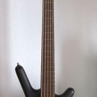 basso 5 corde Warwick Corvette standard anno 2000