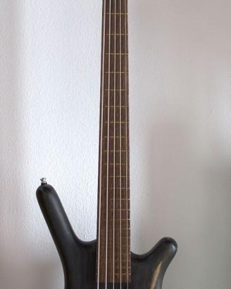 basso 5 corde Warwick Corvette standard anno 2000