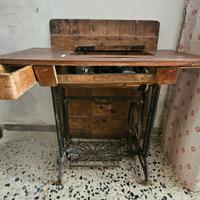 Machina da cucire vintage Diamant con tavola 