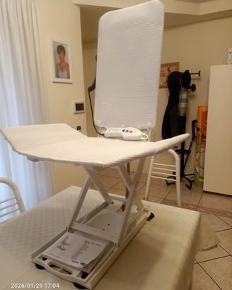 Sollevatore da vasca per disabili e/o anziani