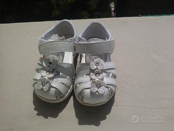 SCARPETTE/SANDALINI BIMBA N. 22 CHICCO