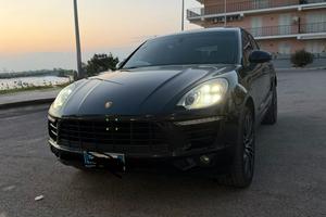 Porsche macan s