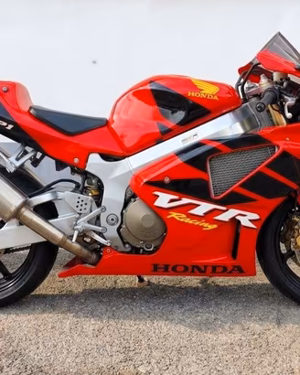 Honda VTR 1000 SP-1 in condizioni da collezione