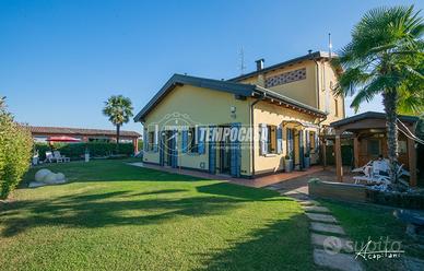 Modena Est - Villa a schiera con ampio giardino pr