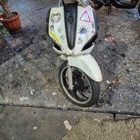 Piaggio Liberty 125 S ABS 2022 – da riparare – doc