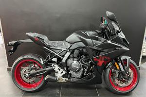 SUZUKI GSX-8R - ANNO 2026