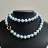 Collana di perle celeste con chiusura di argento !