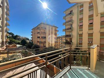 5 LOCALI A GENOVA