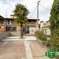 CASA SEMI INDIPENDENTE RISTRUTTURATA - LIBERA SUBI
