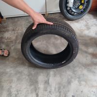 Gomme del furgone transport