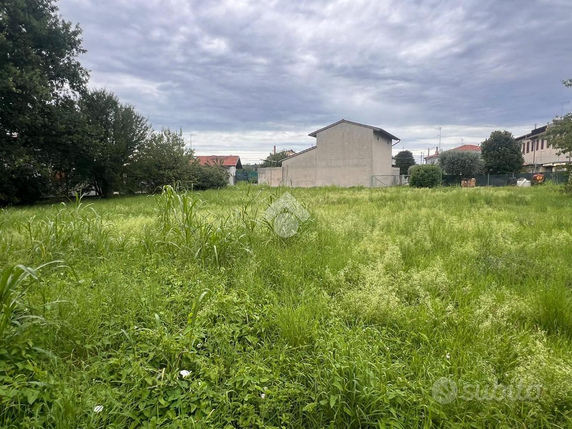 TER. RESIDENZIALE A MARIANO DEL FRIULI - Vista 4