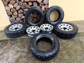 gomme, cerchi e finestrini post. Suzuki samurai