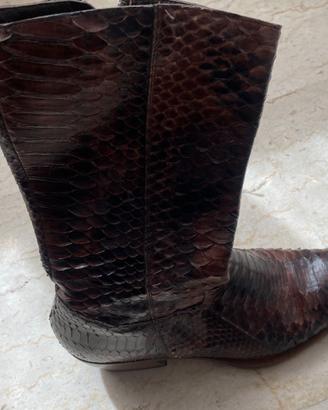 STIVALI IN RETTILE (marca UGO ROSSETTI)