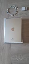 iPad 9ª Gen (2021) - 64 GB - Wi-Fi, Silver