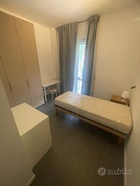Rozzano stanza singola con bagno privato