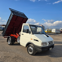 Iveco daily 35 10 turbo cilindrata 2.8 ribaltabile