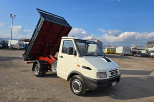Iveco daily 35 10 turbo cilindrata 2.8 ribaltabile