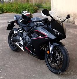 HONDA CBR 650 R 3200 KM