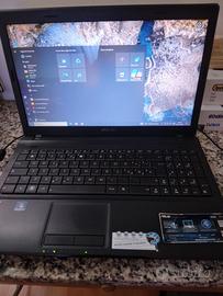 Notebook ASUS X54H schermo 15.6" con Win10 e DVD