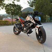 KTM Duke 125