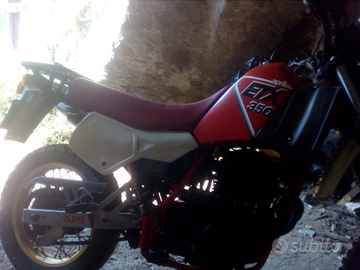 Moto aprilia 350etx enduro