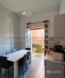 Bivani ristrutturato con giardino ad Acireale