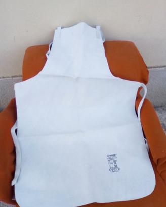 grembiuli da saldatore e guanti da forno