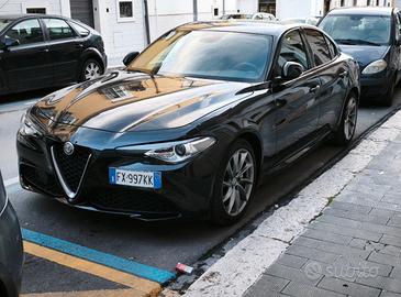 ALFA ROMEO Giulia 2.2 Turbodiesel 160 CV AT8 