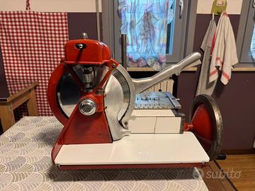 Affettatrice a volano San Giorgio Genova Sestri