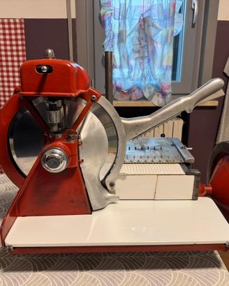 Affettatrice a volano San Giorgio Genova Sestri