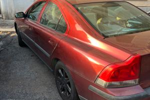 A.F.F.A.R.E  Volvo S60 2.4 Turbo automat 2002 benz