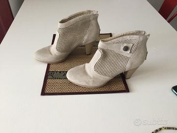 Tronchetti NeroGiardini