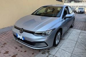 VOLKSWAGEN Golf 1.0 eTSI EVO DSG Life
