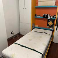 Letto singolo a scomparsa con materasso su misura