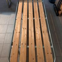 Rete letto con doghe in legno