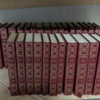 Libri vintage in blocco