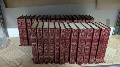 Libri vintage in blocco