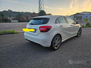 MERCEDES CLASSE A