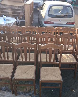 16 sedie in legno con seduta in paglia solo 150€
