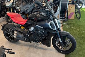 Ducati Diavel V4 abs 2023