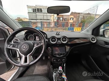 opel adam