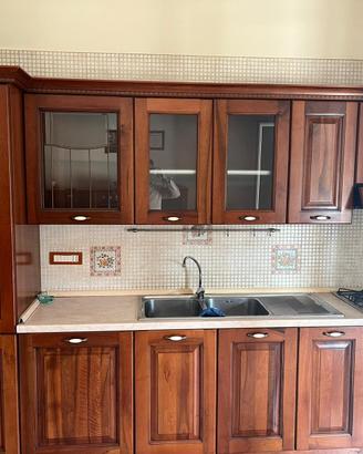 Cucina in legno artigianale