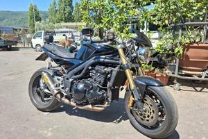 Triumph Speed Triple 1050