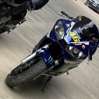 Yamaha R6
