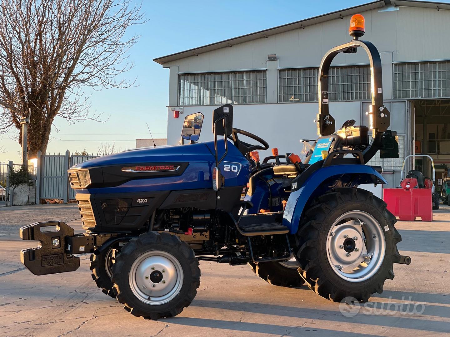 Trattore Farmtrac 26 cv 4x4 motore Mitsubishi in offerta