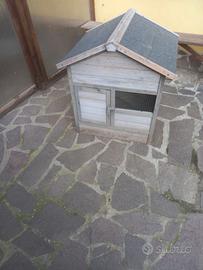 Casa di legno per animali