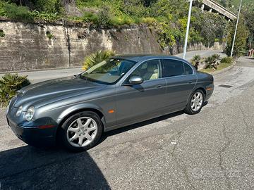 Jaguar s type