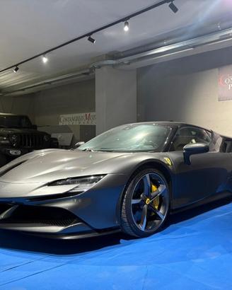 FERRARI SF90 Stradale ASSETTO FIORANO