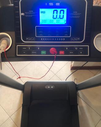 Tapis roulant nuovo solo montato ma mai usato